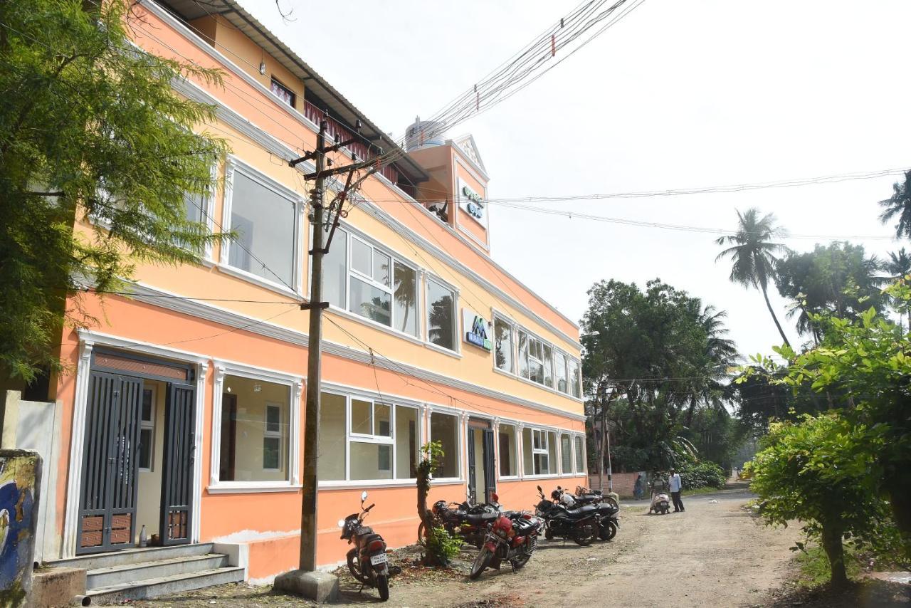 Murali'S Kudil Mayiladuthurai Exteriör bild